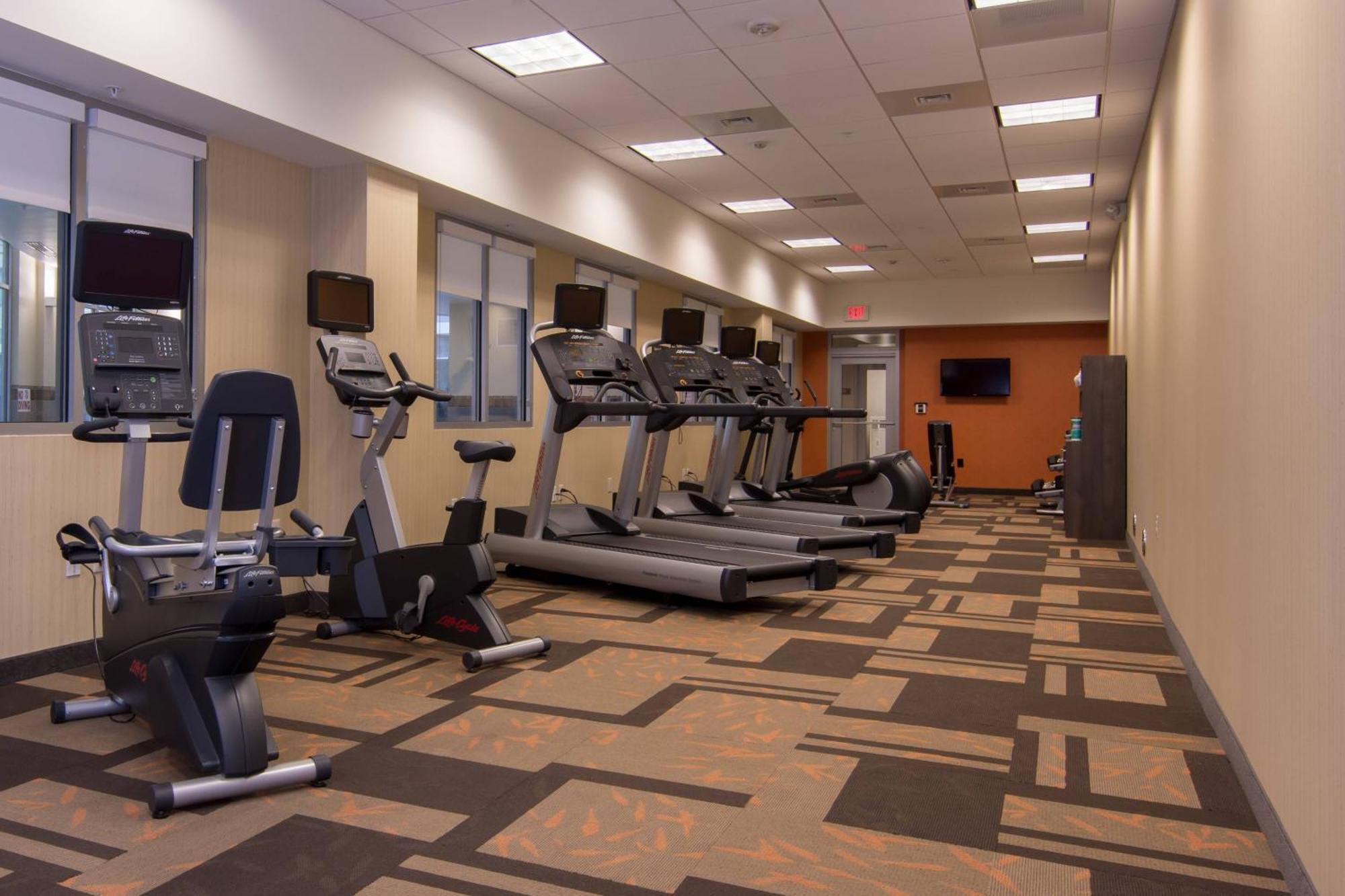 Отель Courtyard By Marriott Raleigh-Durham Airport/Brier Creek Экстерьер фото