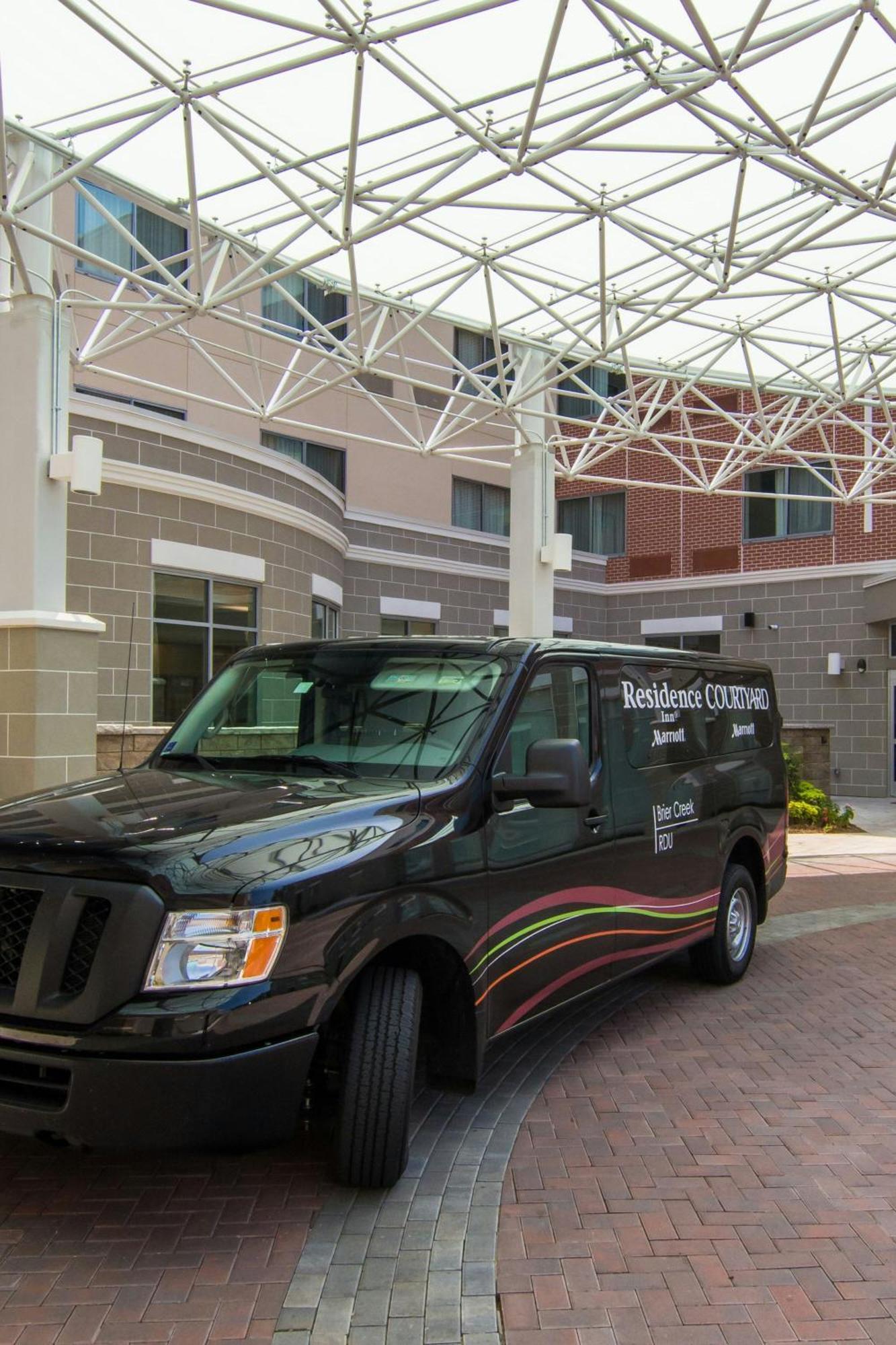 Отель Courtyard By Marriott Raleigh-Durham Airport/Brier Creek Экстерьер фото
