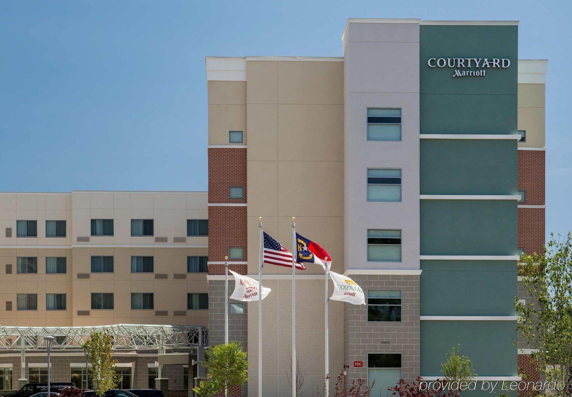 Отель Courtyard By Marriott Raleigh-Durham Airport/Brier Creek Экстерьер фото